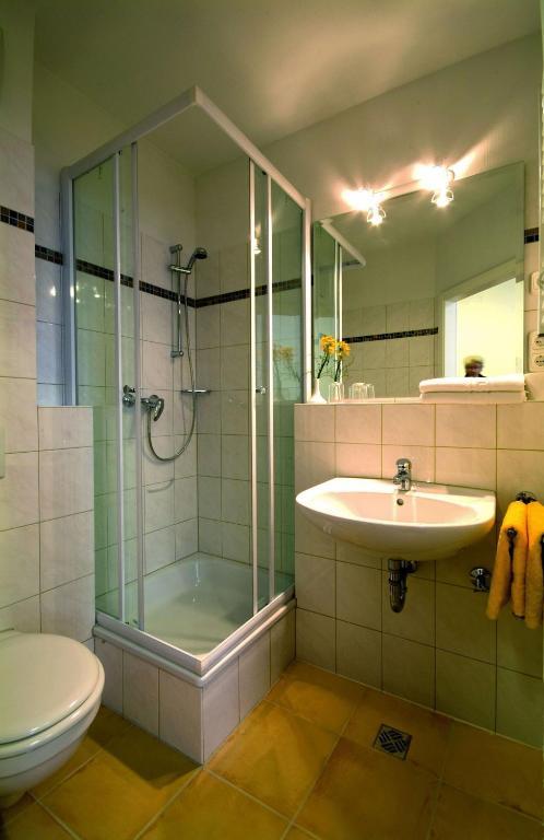 Traveller Hotel Lübeck Pokoj fotografie